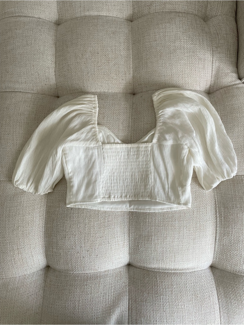Abercrombie & Fitch Puff Sleeve Gathered Crop Top White - Picture 2 of 7